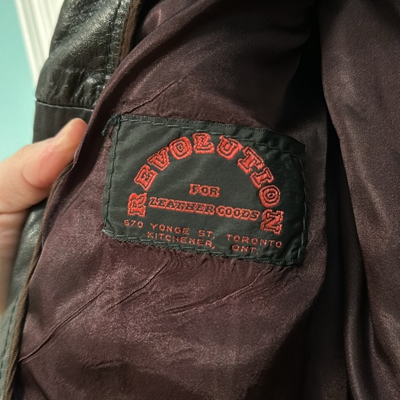 Revolution for Leather Goods - Black Vintage Leather Jacket - Picture 3 of 7